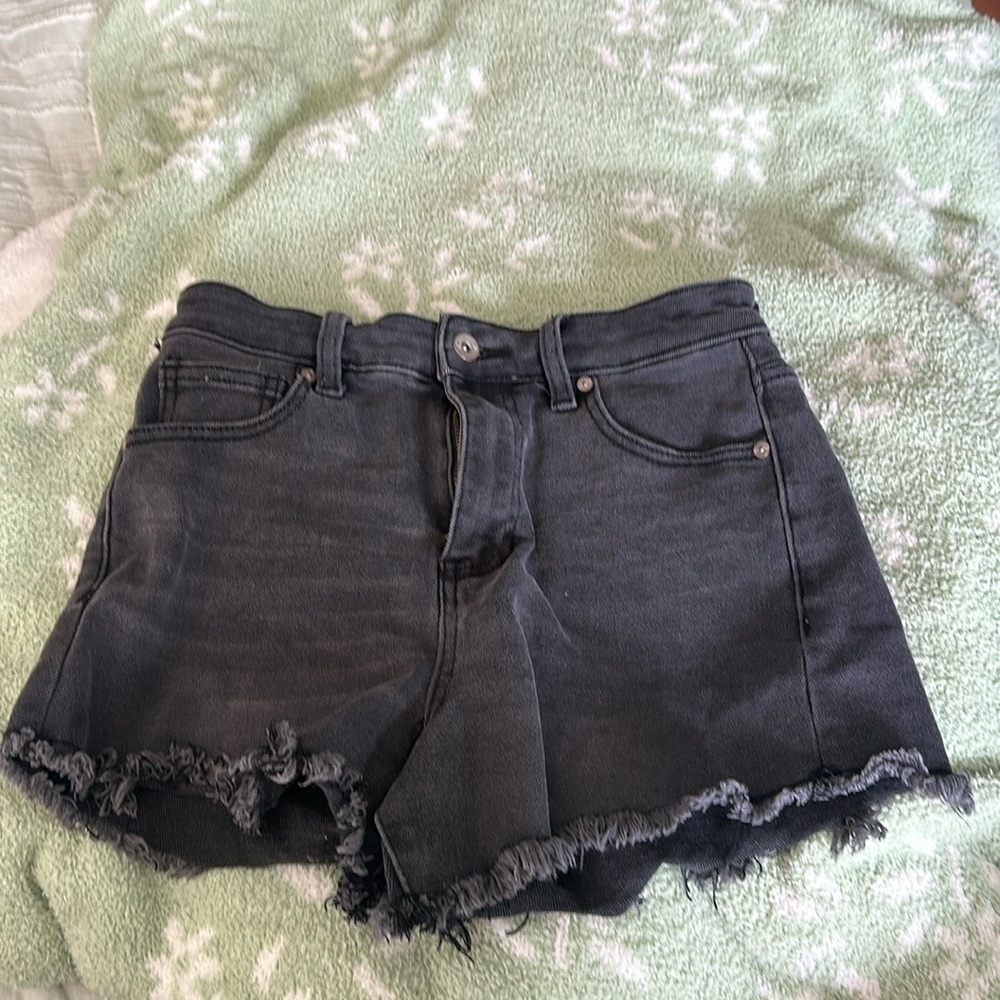Black Denim Shorts | Kendall & Kylie | Size: 7/28
